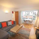 Quiet Riverside Apartment With Views And Parking- Hopewell