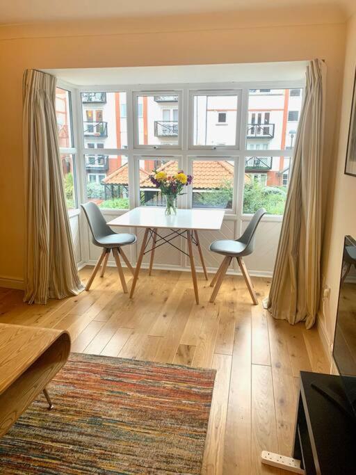 Quiet Riverside With Views And Parking- Hopewell Apartament Bristol