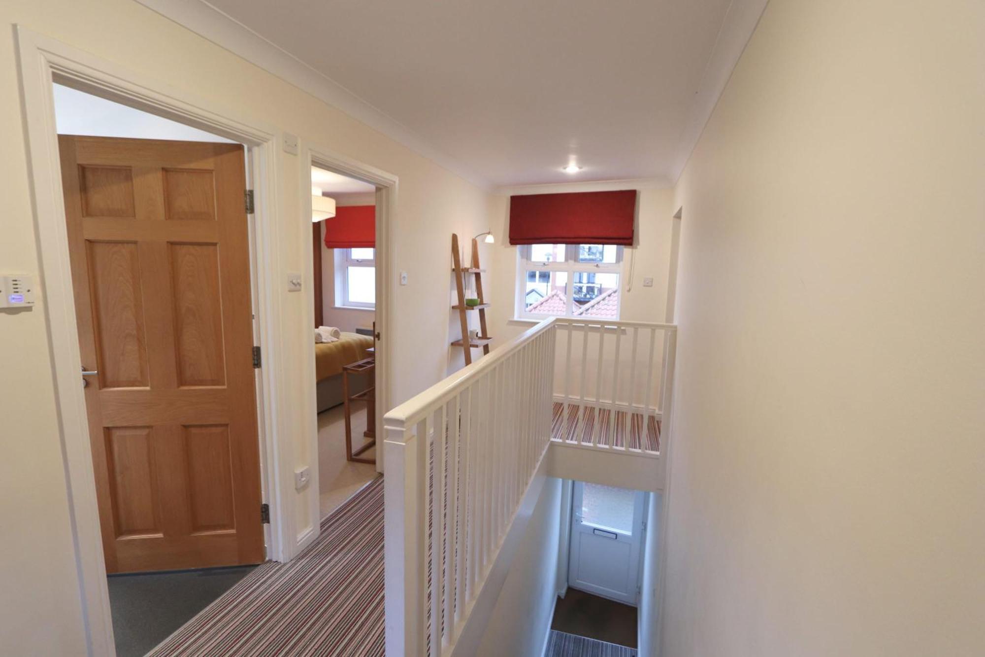 Quiet Riverside With Views And Parking- Hopewell Apartament